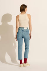 Zoe High Straight Crop Jean