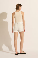 Annie High Classic Short Soft White