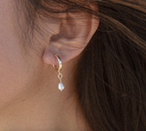 THE DELPHI EARRING