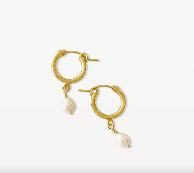 THE DELPHI EARRING