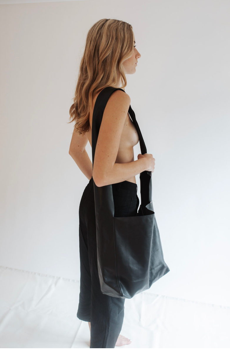 The Everyday Crossbody - Black