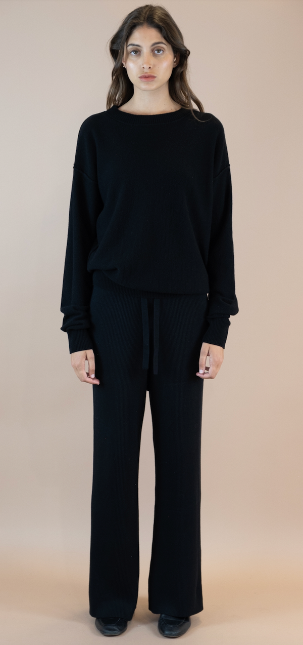 Naomi Boyfriend Sweater -Black