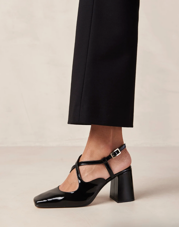 Reggie - Black Patent Leather Pumps