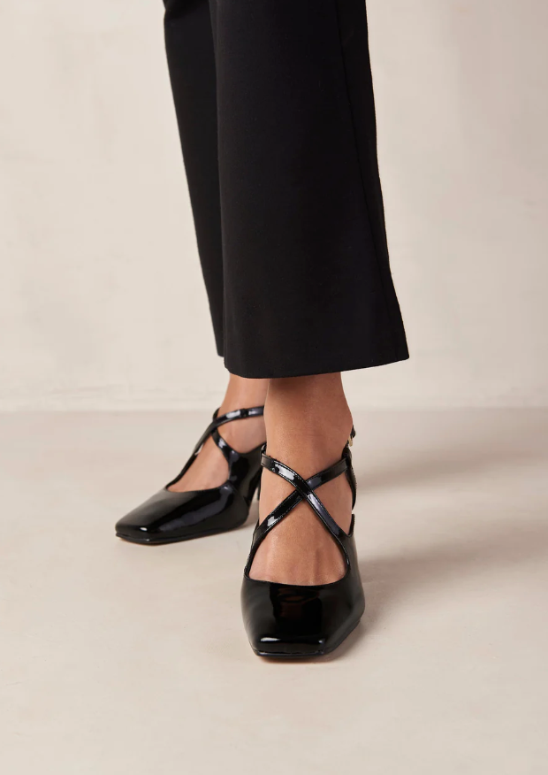 Reggie - Black Patent Leather Pumps