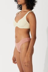 TERRACOTTA TOWELLING CURVE BRIEF
