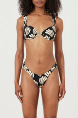 PALM ROUCHED SIDE CURVE BRIEF