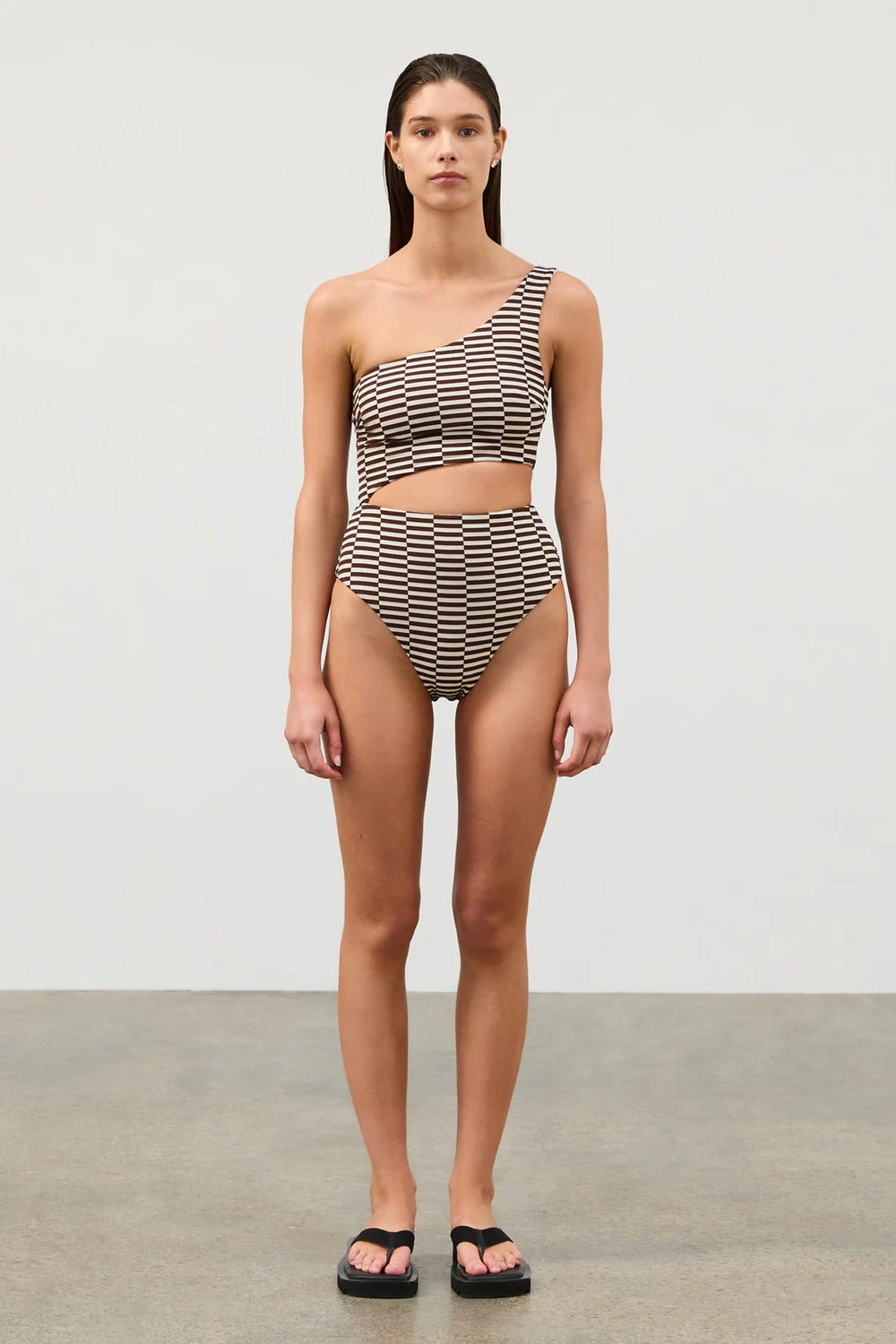Cocoa Grid Textured One Piece – Surf and Sand