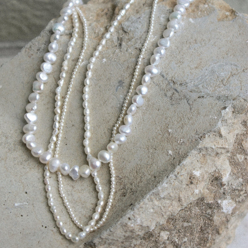 Marguerite Necklace
