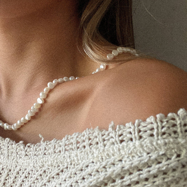 Marguerite Necklace