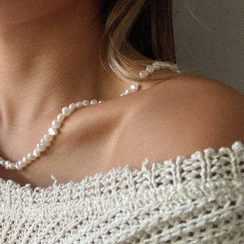 Marguerite Necklace